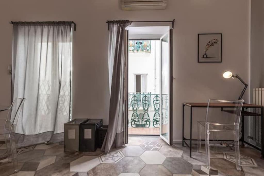 Delizioso Nel Cuore Di Roma Apartment Bagian luar foto